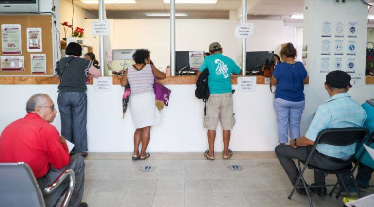 Solidarenses participan activamente en el pago del predial 2025