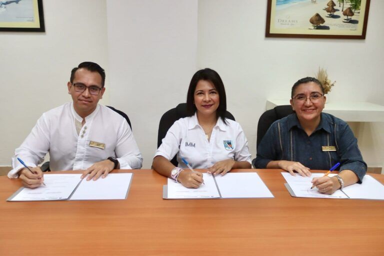IMM de Puerto Morelos y Hotel Dreams Jade firman convenio