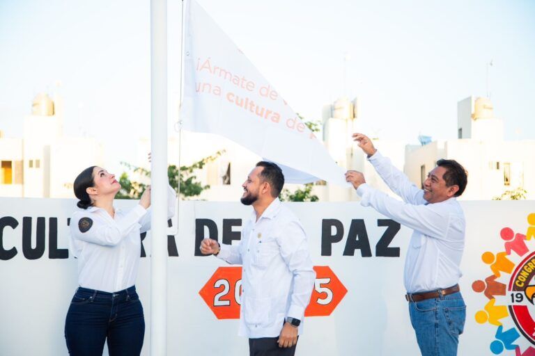 El terreno más fértil para sembrar la paz es la educación: Estefanía Mercado