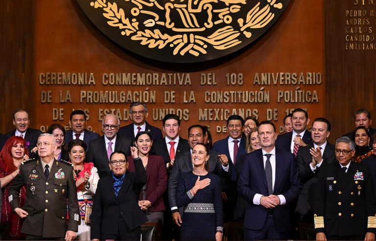 Va Sheinbaum contra nepotismo y reelección