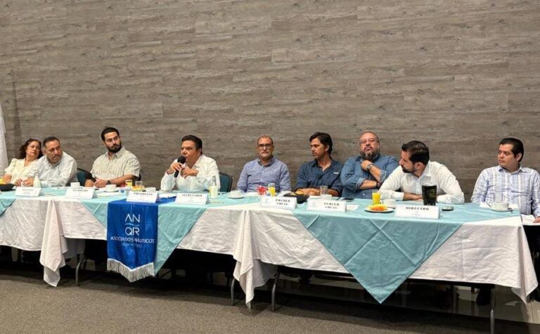 Reeligen a Francisco Fernández Millán como presidente de la ANQR