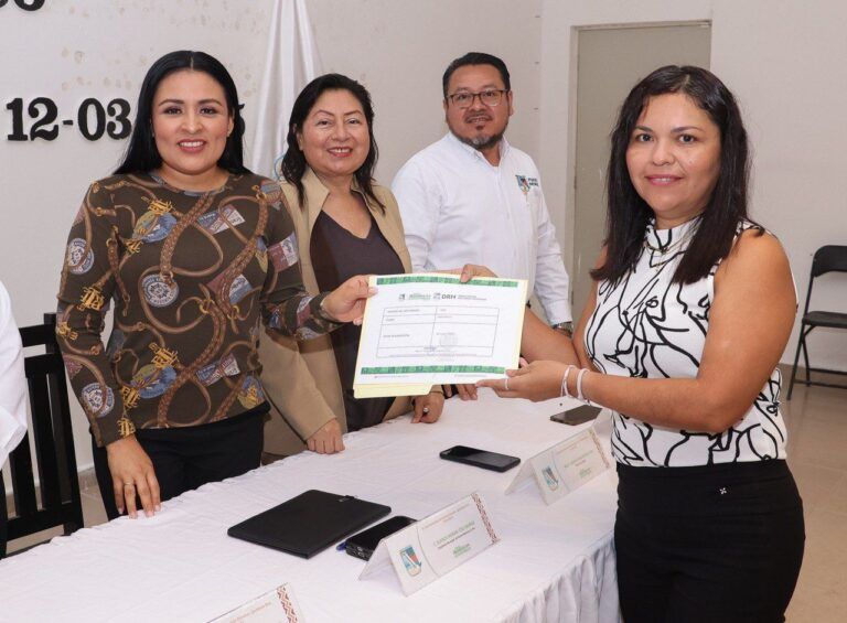 Destaca Blanca Merari la capacitación para mejorar en el servicio público