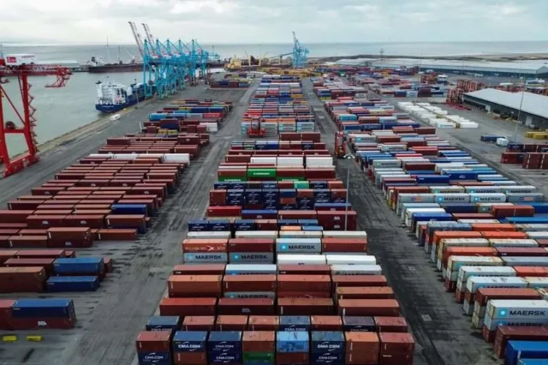 Lutnick afirma que Trump podría anunciar hoy excepciones en aranceles a México y Canadá