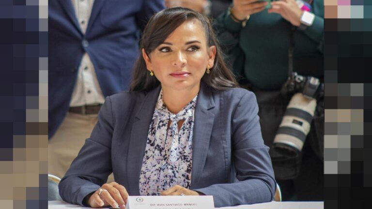 Se ampara ex alcaldesa Laura Fernández contra orden de aprehensión por presunto desvío de recursos