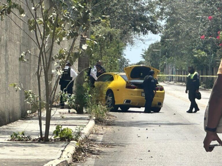 Se enfrentan dos grupos armados en las afueras de Playa del Carmen