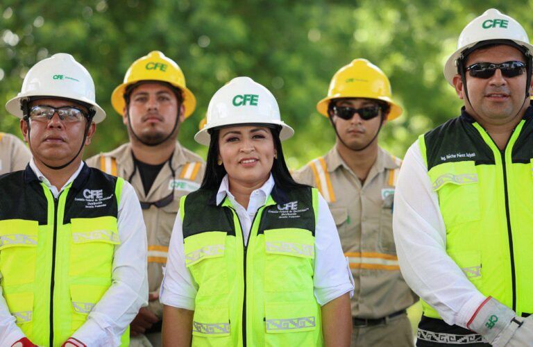 Resalta Blanca Merari la necesidad de mejorar la infraestructura eléctrica en Puerto Morelos