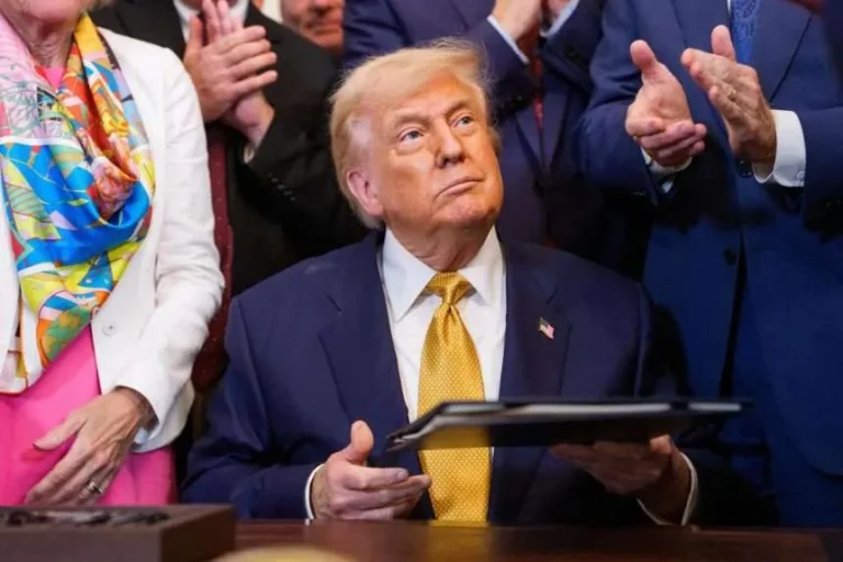 Diagnostican a Donald Trump con insuficiencia venosa crónica