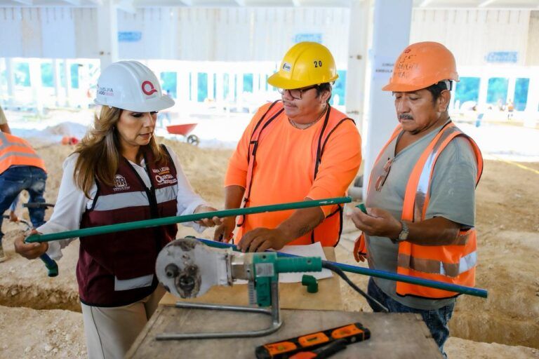 Supervisa Mara Lezama avance del nuevo Hospital General de Chetumal
