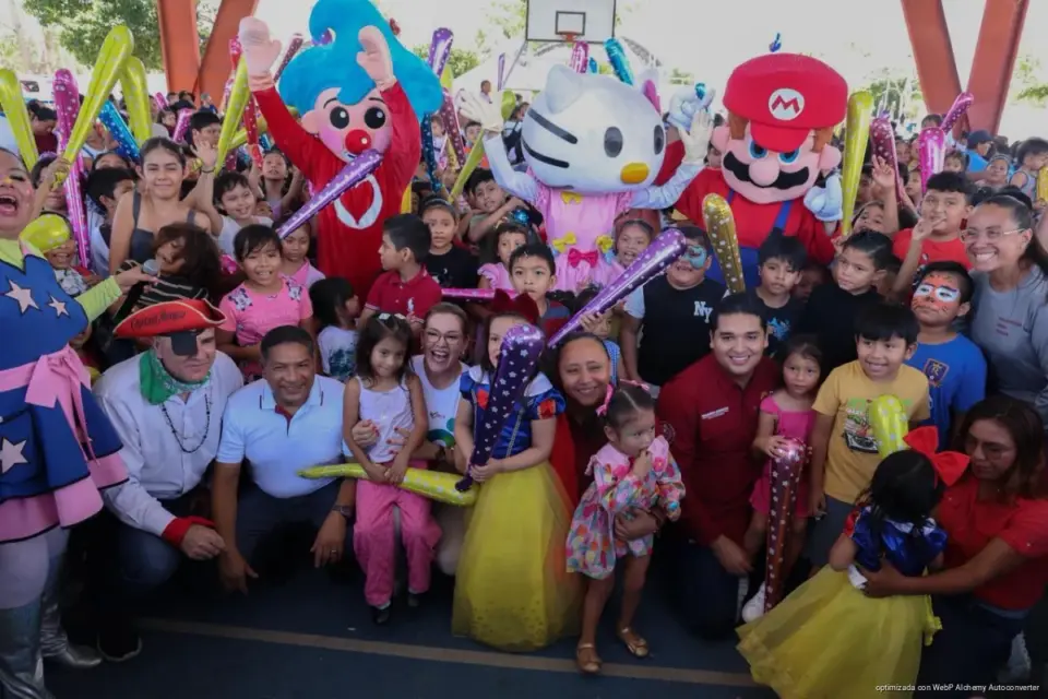 Festejan el Día de la Niña y el Niño en Puerto Aventuras y comunidades ...